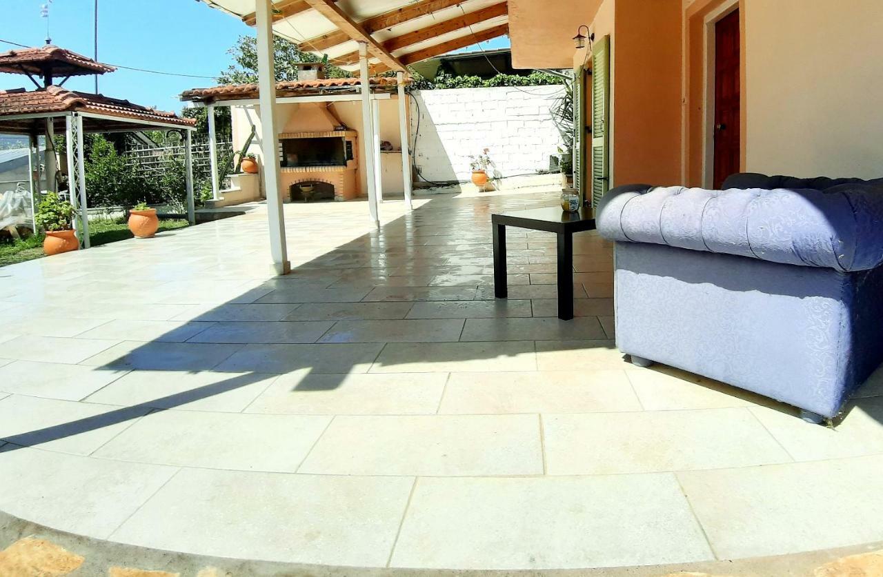 Tsina'S Apartments Agios Nikolaos (Aetolia-Acarnania) Exterior foto